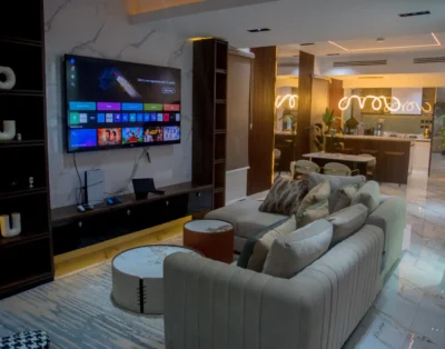 Greige Suite: Luxury Short-Let Apartment (Lekki Phase 1)